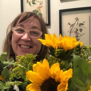 Meet your Posher, Monica